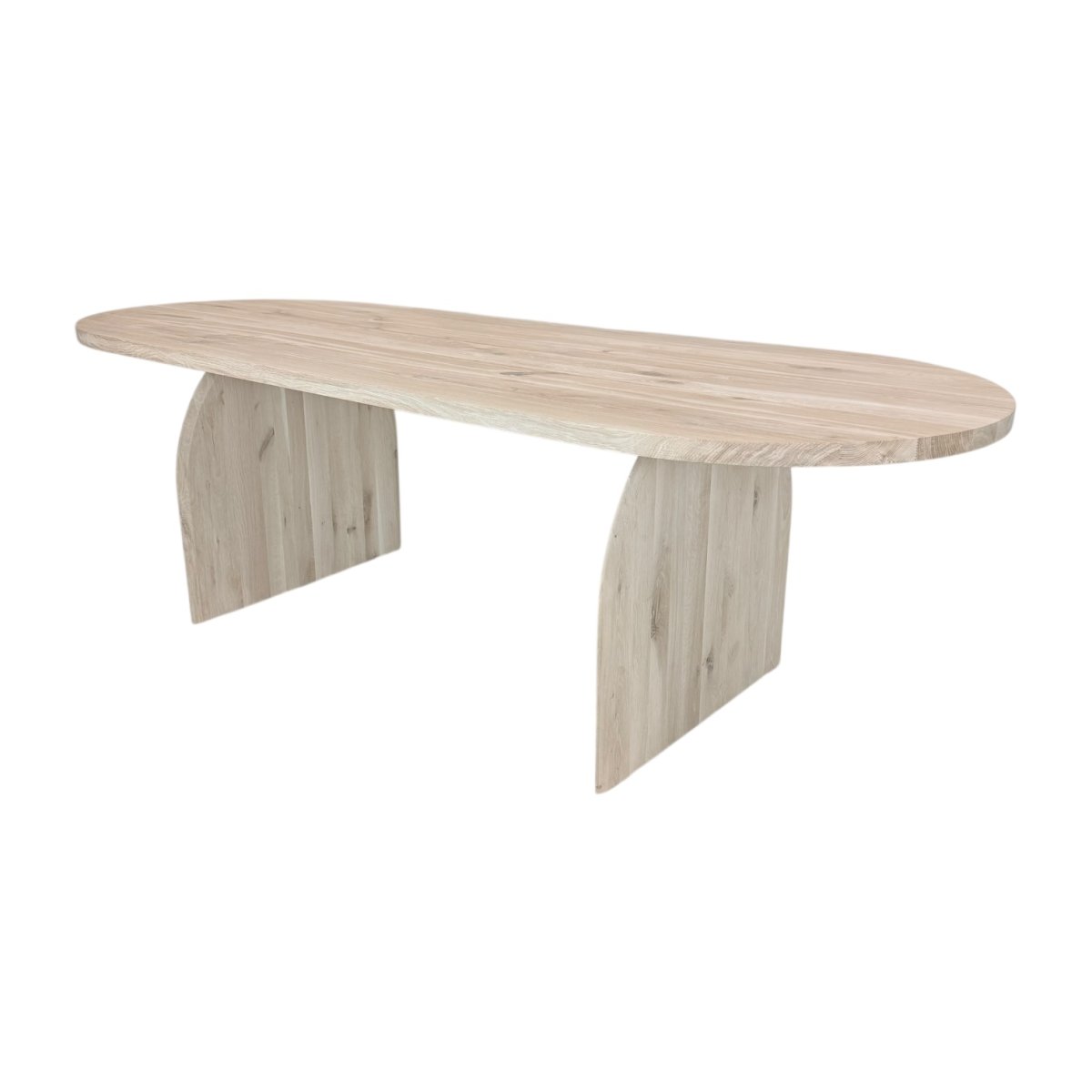 Massief eiken tafel Brits ovaal met eiken plathout poten