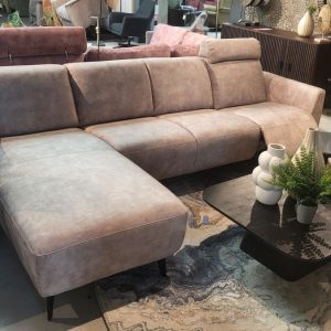 Newton loungebank